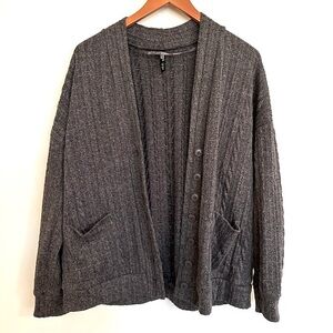 Torrid Gray Knot Cardigan Sweater Size 1 or Large 14/16